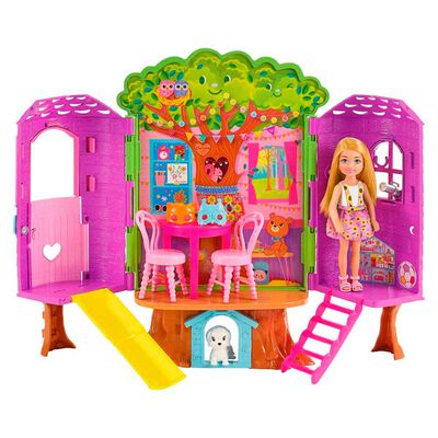 Barbie Chelsea Casa del Árbol